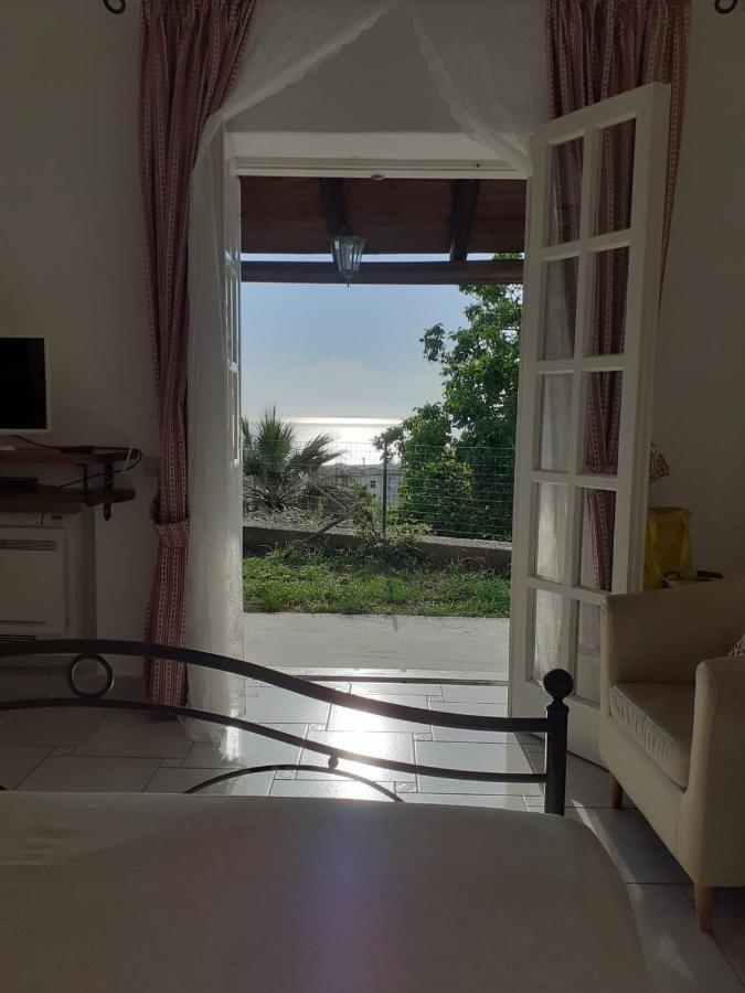 La Terrazzina Sul Tramonto Bed & Breakfast Forio  Luaran gambar
