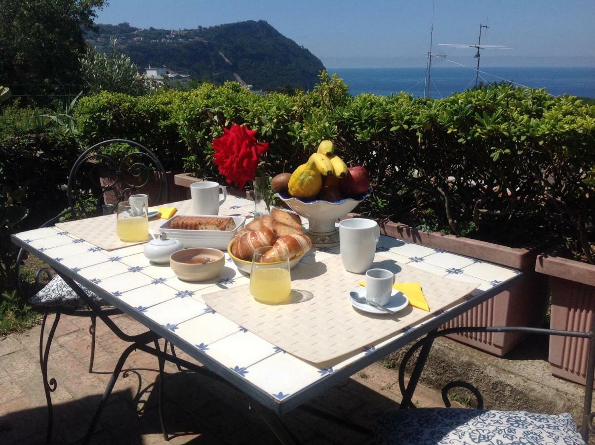 La Terrazzina Sul Tramonto Bed & Breakfast Forio  Luaran gambar
