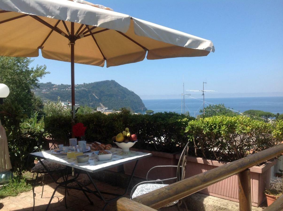 La Terrazzina Sul Tramonto Bed & Breakfast Forio  Luaran gambar