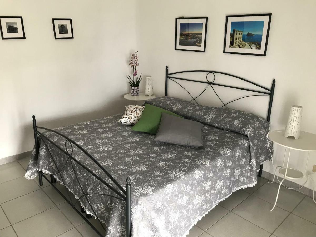 La Terrazzina Sul Tramonto Bed & Breakfast Forio  Luaran gambar