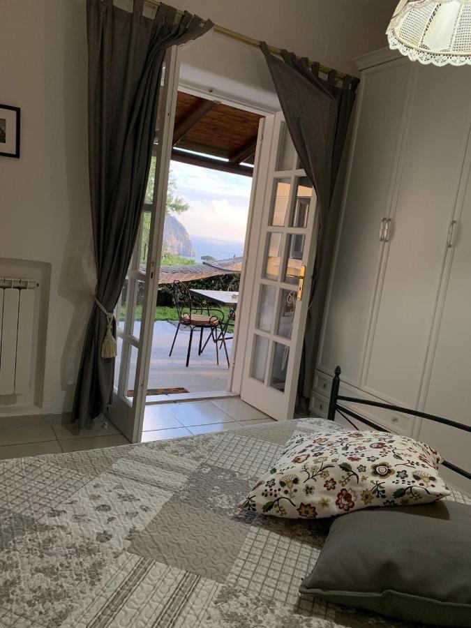 La Terrazzina Sul Tramonto Bed & Breakfast Forio  Luaran gambar